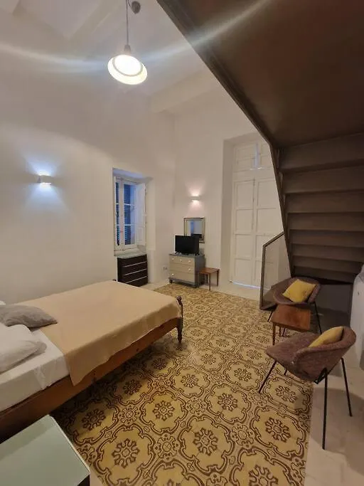 Διαμέρισμα No 60, 2Nd Floor, Centrally Located, Fully Equipped Studio Apt Φλοριάνα